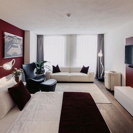 Guesthouse Suiteseven เมราโน ภายนอก รูปภาพ