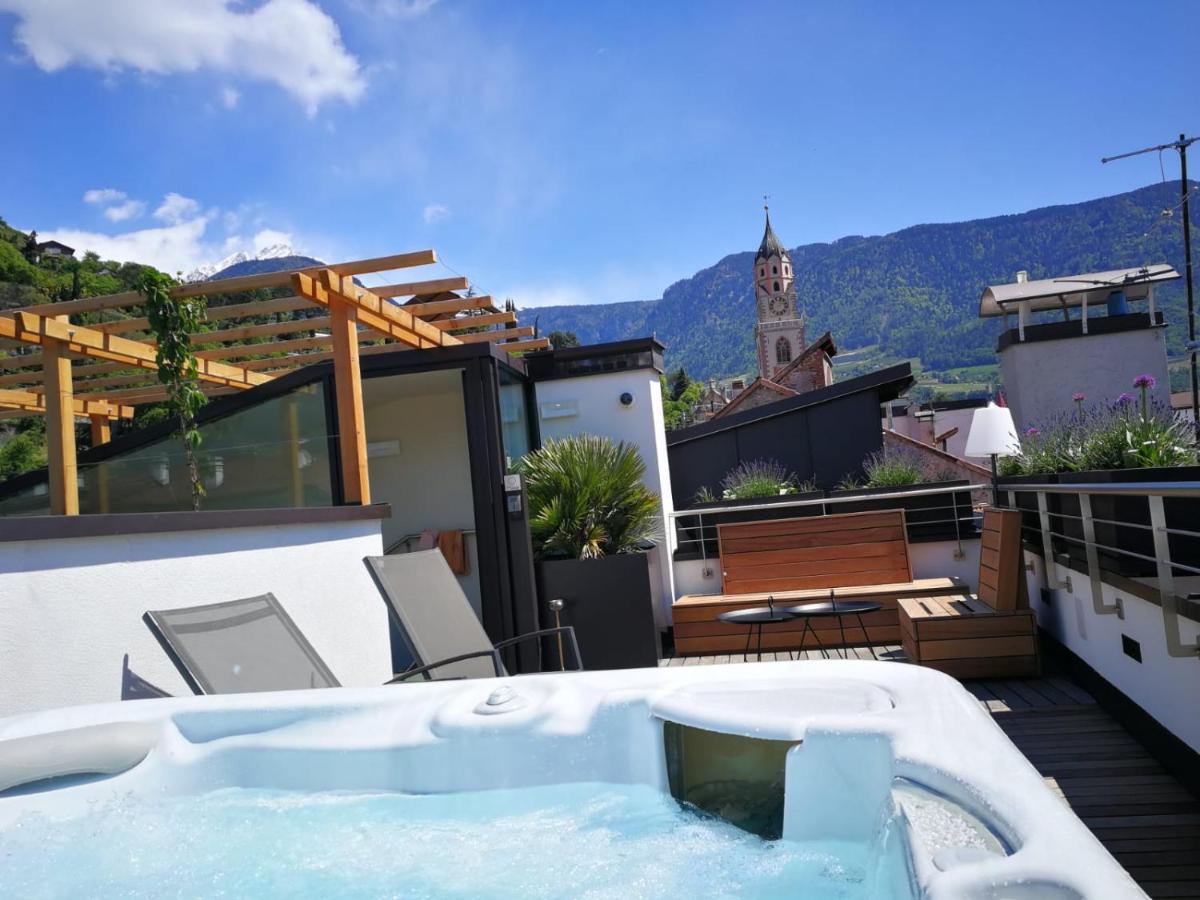 Guesthouse Suiteseven เมราโน ภายนอก รูปภาพ